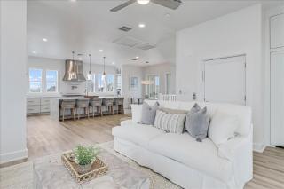 Pearly White 117 SOU - 1