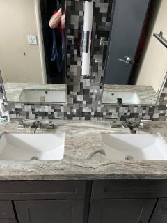 Van Nuys Homes for the Soul - 6