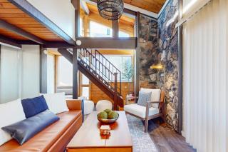 Mountain Serenity, near Ski, Golf, Casino, Lake - Stateline - 0