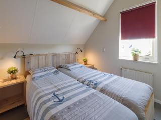 Nice holiday home with washing machine, in a holiday park 200m from the beach - Wemeldinge - 6