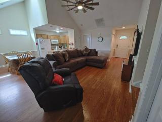 Peaceful 3 BDR in Nature Sanctuary with screened porch - New Bern - 0