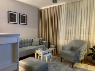 Urban Apartman-privatan parking- - 2