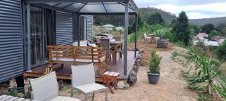 Micro Mansion with big deck and views in Lovely Lithglow - Lithgow - 1
