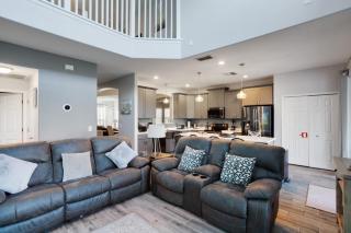 Six Bedroom Disney Home Lanai Screened Pool & Spa villa - Kissimmee - 4