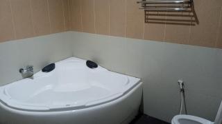 Everardus Mantap Guest House - Ngurblut - 7