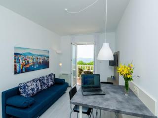 Villa Panorama Dubrovnik A2 - Superior One Bedroom Apartment with Terrace and Sea View - Mlini - 0