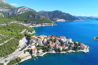 Apartments Mediterranean House - Two Bedroom Apartment with Terrace - Klek - 9