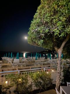 Hotel Lorenza B&B e Mini Suite - Cavoli - 9