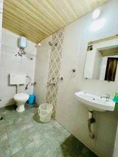 Urban Home and Suites, Service Apartment in Goregaon Mumbai - Mumbai - 2