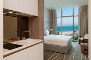 Th8 Palm Dubai Beach Resort, Vignette Collection by IHG - Dubai - 9