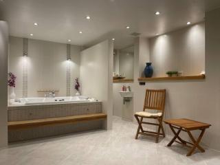 Modern apartment in quiet neighborhood - 6