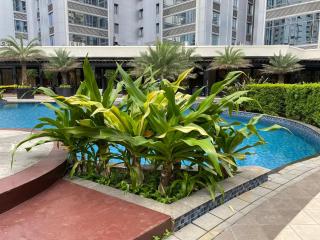 Makati Air Luxury Package - Laugh Sleep Brunch Surf 300 mbps Fast - Manila - 9