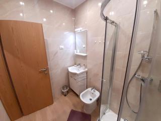Apartments Tre Pini by Partner Tourist Agency - Umag - 4