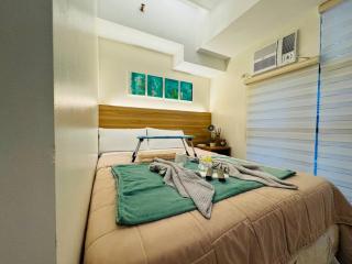 Staycation in Mckinley walking distance to Venice Mall - Manila - 7