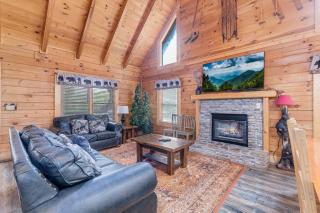 ER101 - Heavenly Hideaway Great location - Close to town! cabin - 1