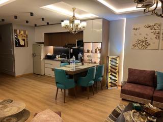luxury flat near city stars mallشقة غاية الفخامة و الخصوصية جانب سيتي ستارز مول - Cairo - 0