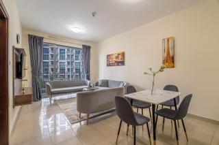 Spacious 1BDR Apartment Downtown I Standpoint Tower - Dubai - 4