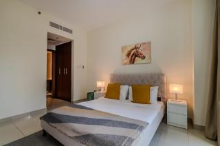 Spacious 1BDR Apartment Downtown I Standpoint Tower - Dubai - 1