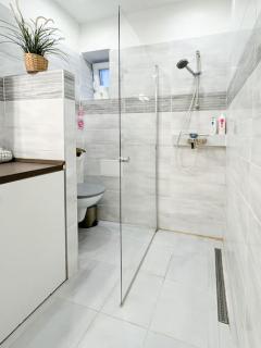 Elegant Garden Flat - Budapest - 7