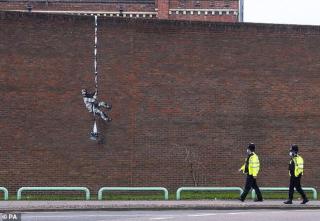 Period Apartment for 3, Near Uni, Hospital and Town Centre, Parking - 8