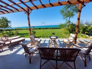 Beachfront Haven -Private Getaway Ras Sidr راس سدر - Two Bedroom Chalet - Makman - 8