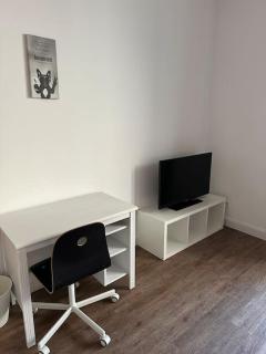 Charmante Wohnung in Uni Nähe - 2