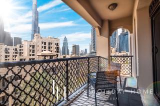 LUX The Reehan Burj Khalifa View Suite - Dubai - 2