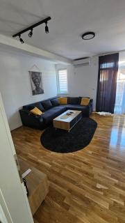 N&M Apartment - Pirot - 6
