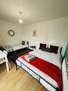 Portobello Self Check-In Rooms 611 - 3