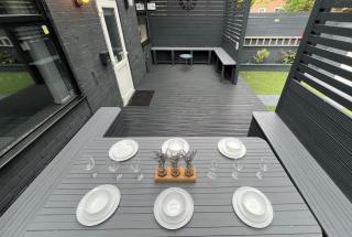 MODERN SUITES -5 Bedroom House- With FREE PARKING Birmingham city - 1
