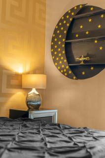 Cosy, Stylish Bedroom for Business and Work Travellers - Edinburgh - 3