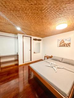 Hangout's Hostel El Nido - 6