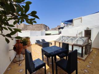 Riad de charme L'Oasis d'Essaouira - Chambre Luxe en Terrasse - Essaouira - 9