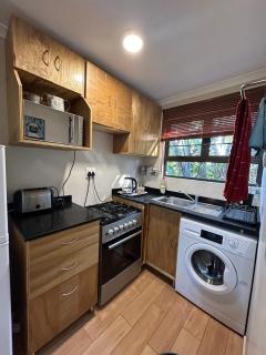 Khaled Estate Cottages - unit A - Hillcrest - 8