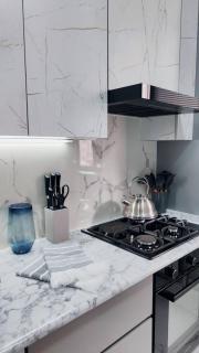 Mountain View Four - 9