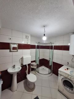 Cozy & Spacious Apartament - Pristina - 5