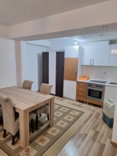 Cozy & Spacious Apartament - Pristina - 3