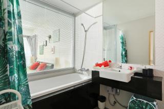 1bdr Apartment with bath in Chic Condo By Capital Pro - 2