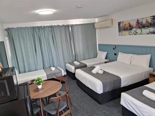 Mid City Motor Inn - Mackay - 9