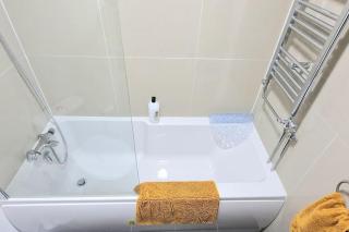 Cosy Central 2 En-suite Bedrooms Apartment - Hastings - 4