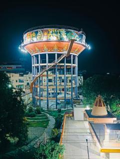 Kashi Stay - 3 Bedroom Fully Furnished AC Apartment - Varanasi - 5