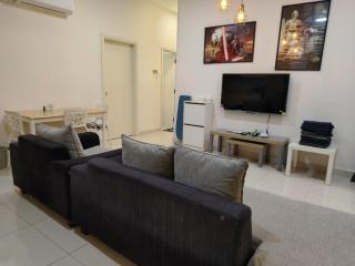 4R2B crest residences walk to klcc jln alor train 2station to bukitbintang water machine - 1