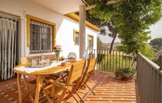 Awesome Home In Villanueva Del Rio Y M - Villanueva del Río y Minas - 8