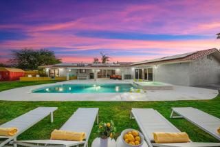 New! Dolce Villa - Volleyball, Heated Pool, Spa, Gameroom - Palm Springs - 3