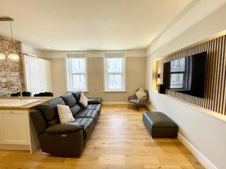 Seaside Retreat - Eastbourne - 1