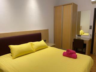 The Floorspace Imperial Suites 4BR Apartment - Kuching - 3