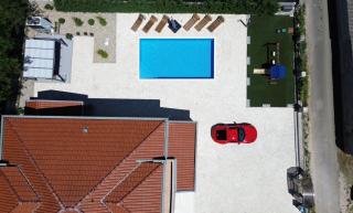 Studio Apartment with pool, Airport Zadar - Donji Zemunik - 4