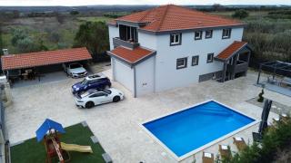 Studio Apartment with pool, Airport Zadar - Donji Zemunik - 1