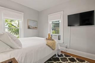 Beautiful One Bed in Lovely Park Ave Neighborhood - Rochester - 8