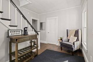 Beautiful One Bed in Lovely Park Ave Neighborhood - Rochester - 2
